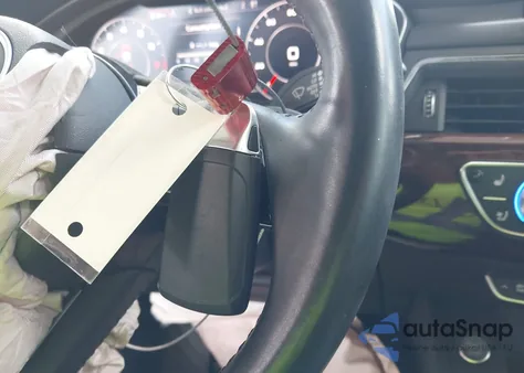 2018 Audi A4 2.0T Premium/2.0T Tech Premium z USA, uszkodzony, nr VIN WAUENAF4XJA069245